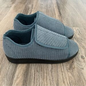 Silverts Adapted Blue shoes Mens 9 Adjustable Slip On Slip resistant Wide